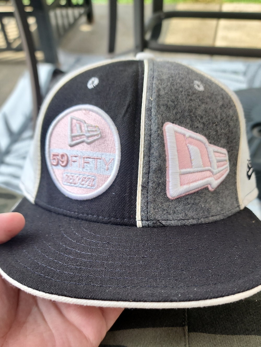 New Era Black, Gray & Pink Panel Logo Fitted Fitted Hat 7 1/8